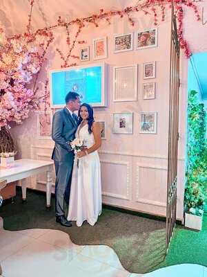 Roses D'amour Jardin De Thé