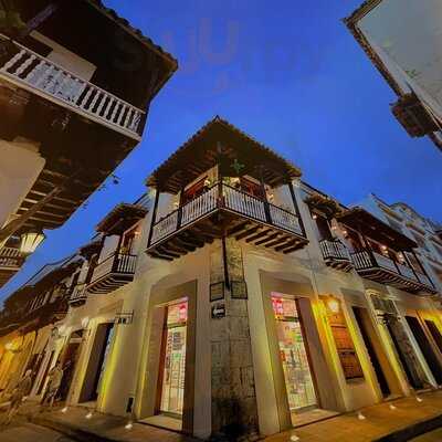 Porthos Steakhouse & Pub Cartagena