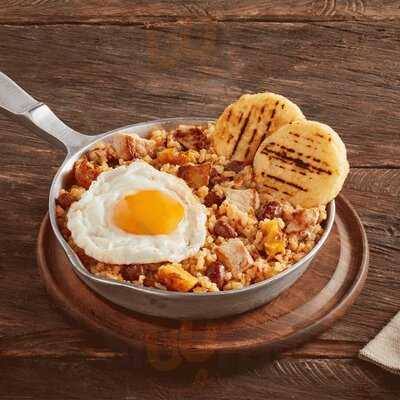 Leños & Carbón Avenida Jardín