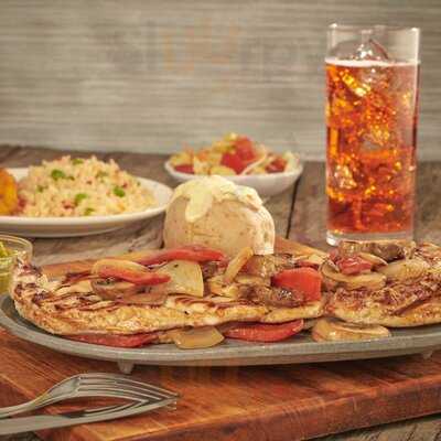 Leños & Carbón Palmas Mall