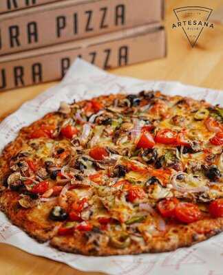 Artesana Pizza