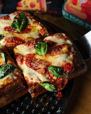 Zazzy's Pizza Colombia