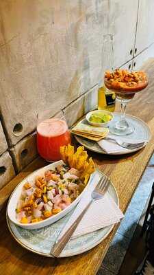 Ojo De Pez Cevicheria