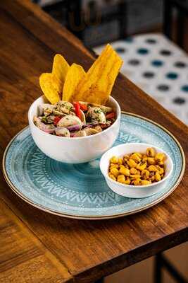 Ojo De Pez Cevicheria