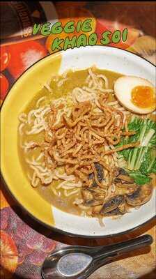 Tòm - Authentic Thai Noodles