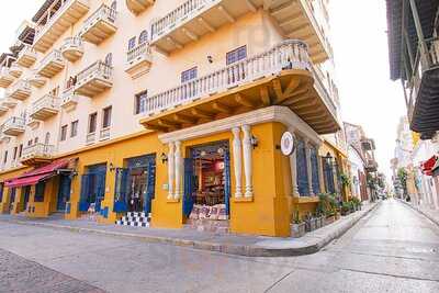 Café San Alberto Plaza Santo Domingo