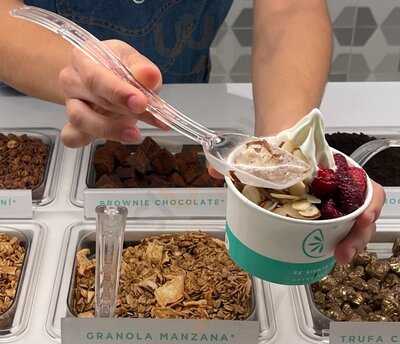 Pércimon Cc Arkadía