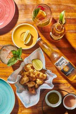 Central Cevichería C.c. Plaza Central