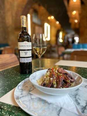 Artilleria Steak House