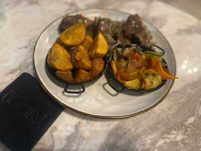 Diez De 10 Gastro Bar