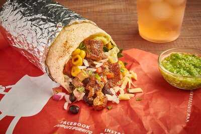 Sipote Burrito C.c. Plaza Central