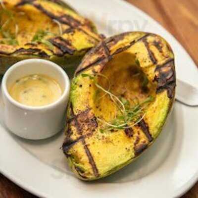 La Bifería C.c Titán