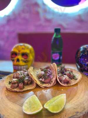 3 Cuates Mexican Food