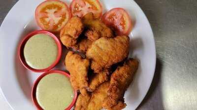 El Plato Fuerte Café