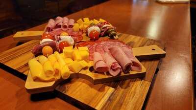 El Plato Fuerte Café