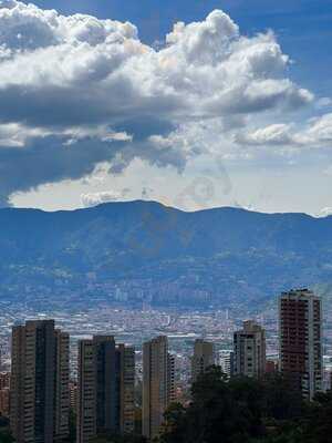 Ritwal Mesa Y Mística