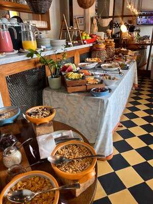 Bar Urania (rooftop Sophia)