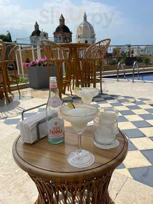 Bar Urania (rooftop Sophia)