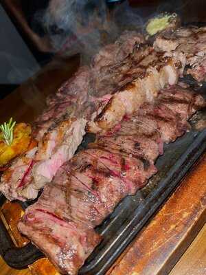 Red Steakhouse And Bar