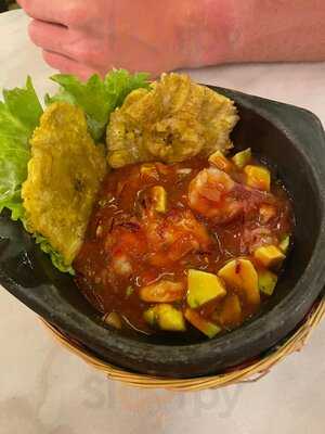 Tomillo Cevicheria & Mar