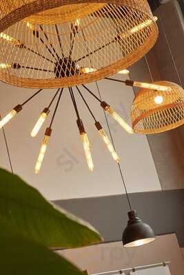 Briochelly Brunch And Coffee