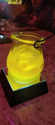 Selvátiko By Petronio