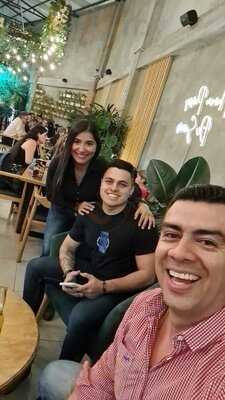 Garden Café Y Chocolate