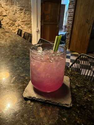 Gimaní Speakeasy & Rooftop