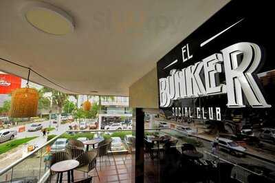 El Bunker Social Club