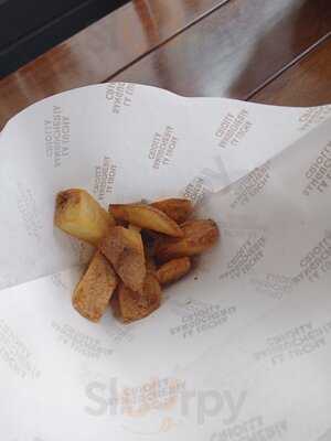 La Lucha Sangucheria Criolla Unicentro