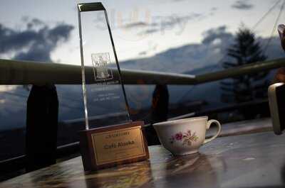 Café Alaska