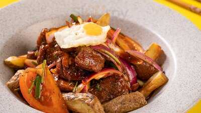 Soy Sushi - Nikkei Food