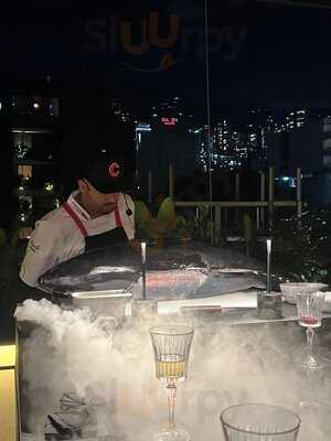 Kuro Sake And Sushi Rooftop