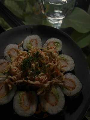 Kuro Sake And Sushi Rooftop