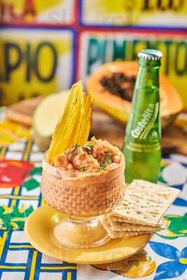 Cucayo De Caimán Del Rio