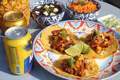 Tacos Wey - Sports Bar