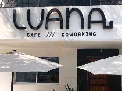 Luana Cafecoworking