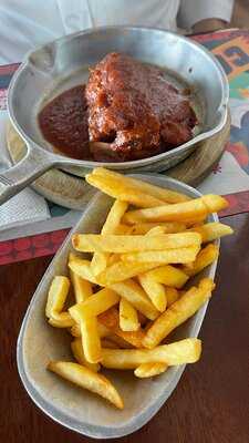 Andrés Paradero, El Dorado Airport