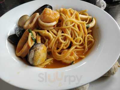 Marisquería Y Pescadería La Cambusa