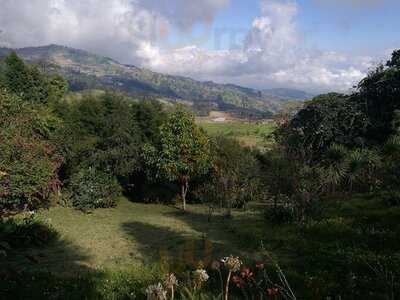 Mirador Colina Del Colibri