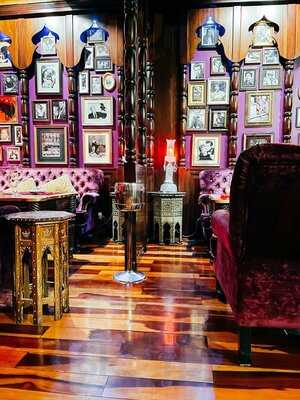 Amor Loco Restaurant