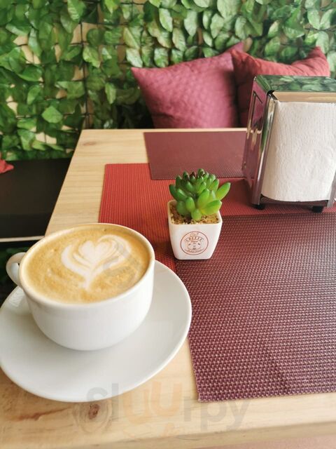 C&j Café Ciudad Blanca