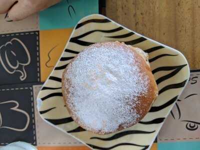 Gustos Argentinos Pasteleria & Cafe