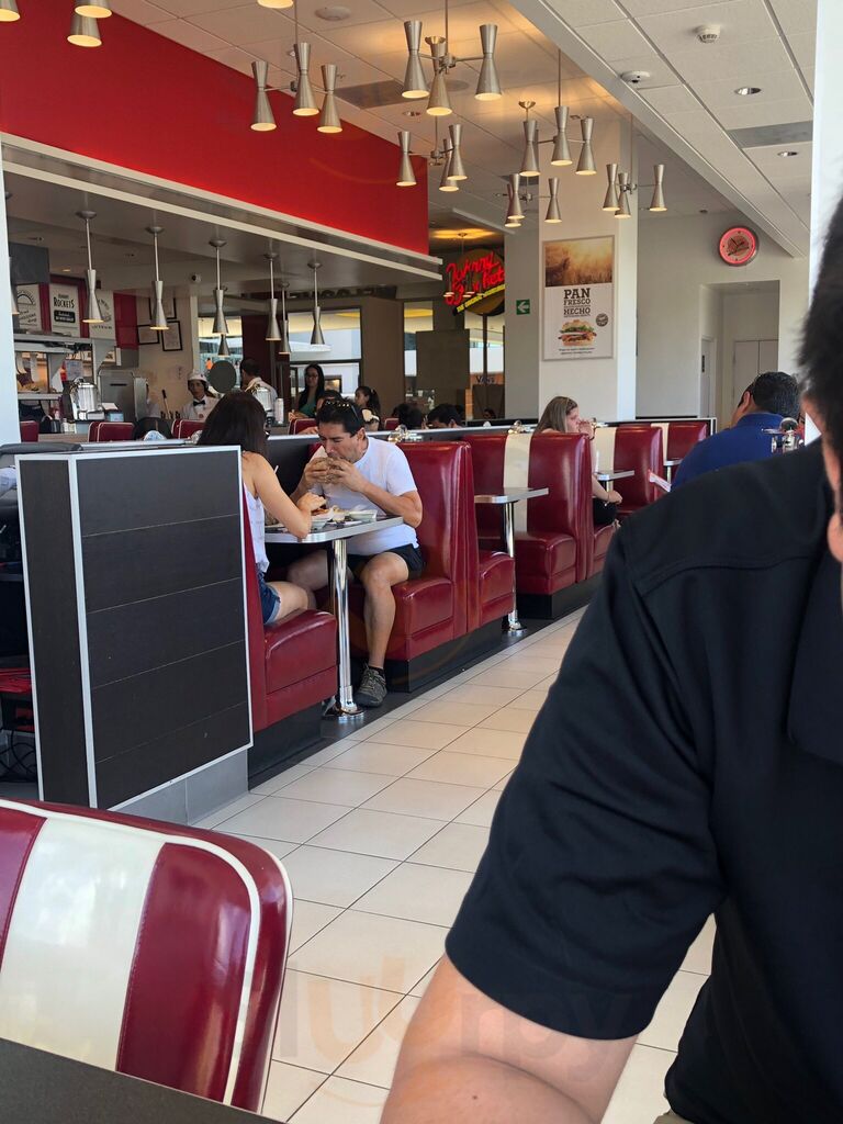 Johnny Rockets Terrazas Lindora