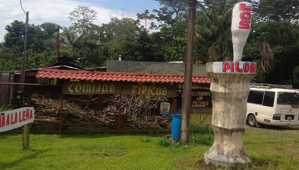 Restaurante Tipico Los Pilones