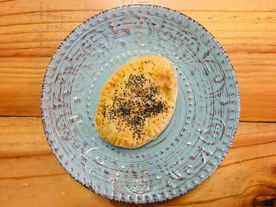 Encantos Coffee & Bread