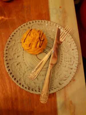 Encantos Coffee & Bread