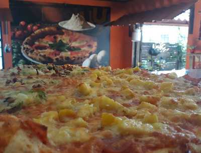 Dlorenzos Pizza & Pasta