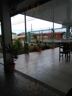 Photo 4
