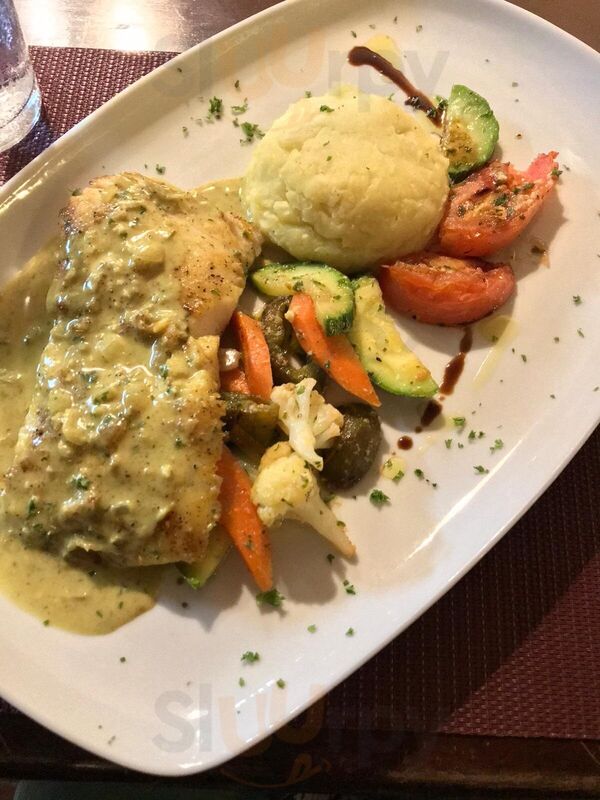 Corcovado & Drake Inn Hotel Restaurant